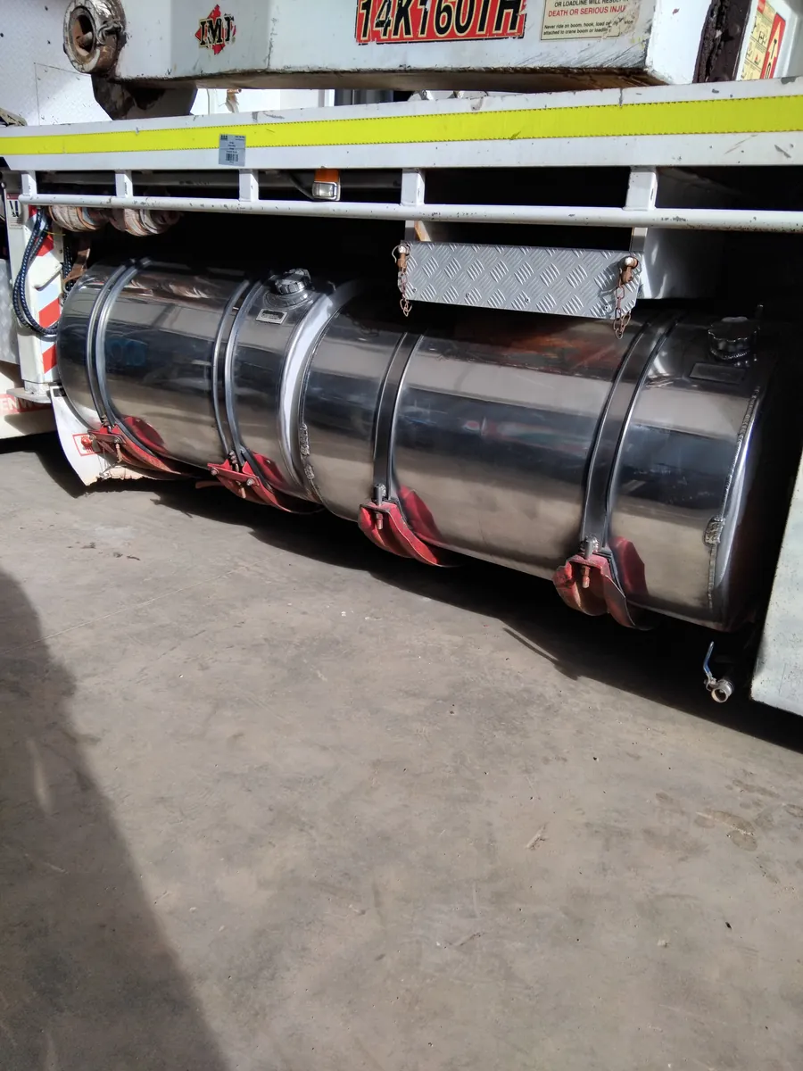 Kenworth alloy fuel tanks polished, Perth