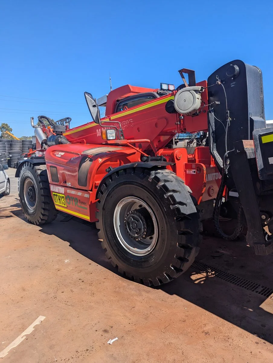 Heavy machinery red dirt removal in Perth by Mobile Masters Detailing