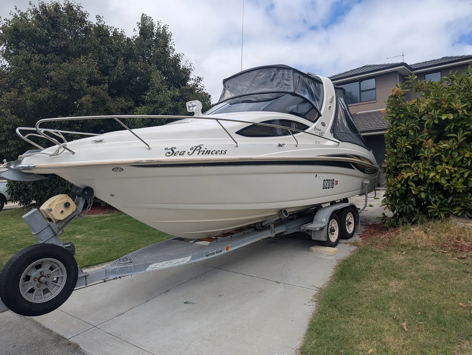 Boat and marine detailing in Perth by Mobile Masters Detailing